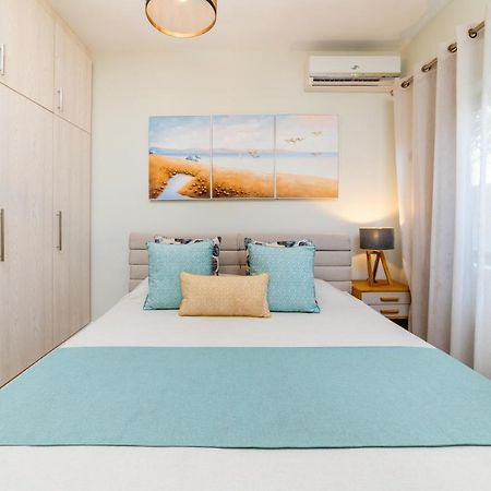Beachcove Apt No 1 Pereybere Beach エクステリア 写真