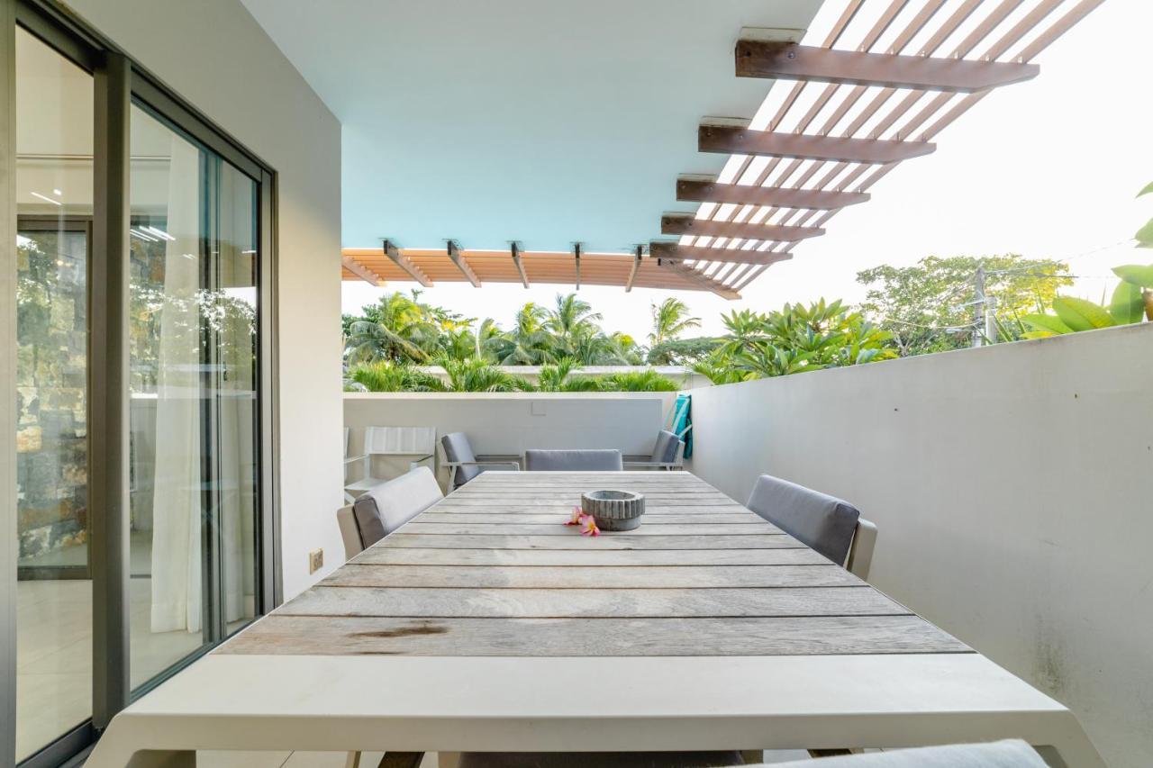 Beachcove Apt No 1 Pereybere Beach エクステリア 写真