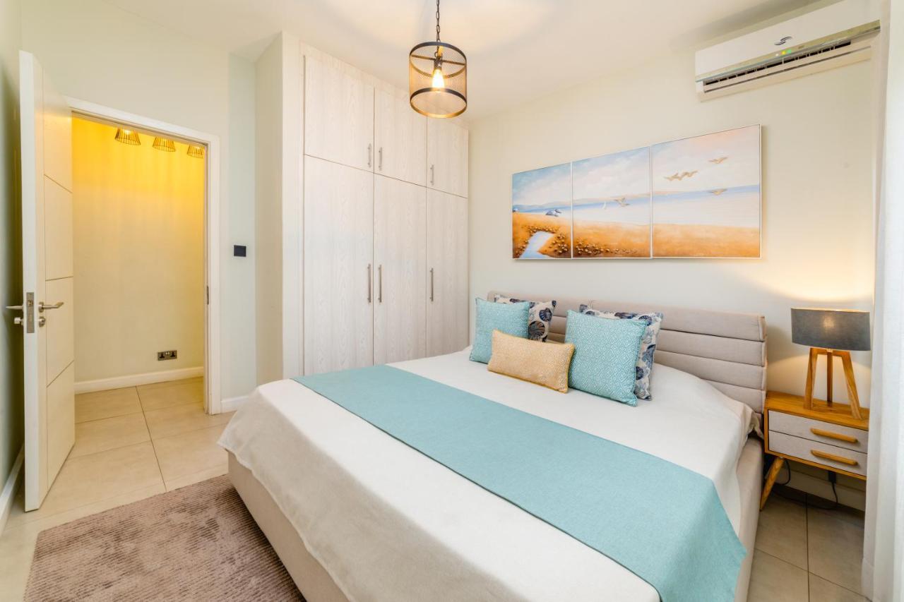 Beachcove Apt No 1 Pereybere Beach エクステリア 写真